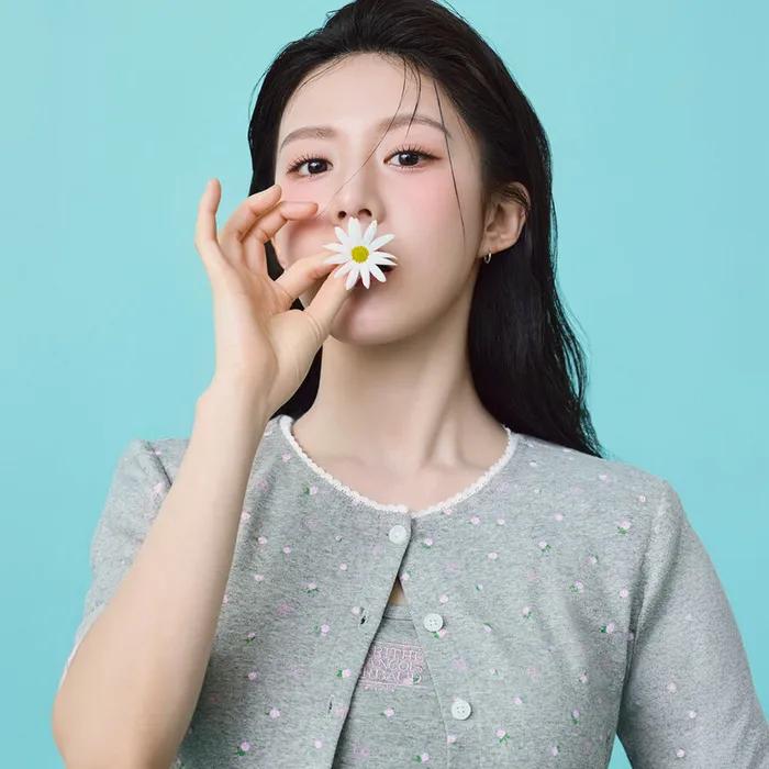 W FLOWER CARDIGAN TEE melange gray