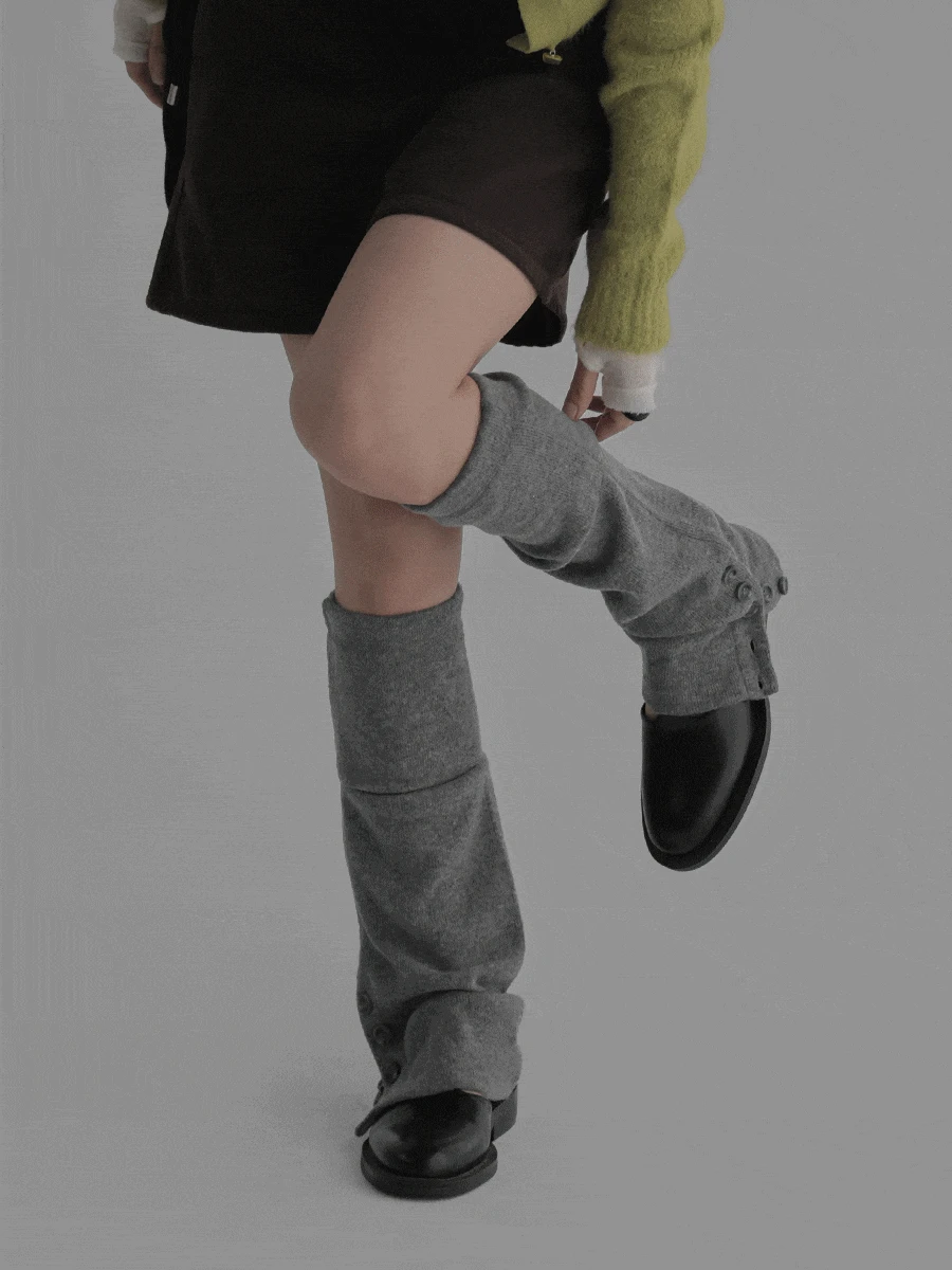 버튼기모레그워머