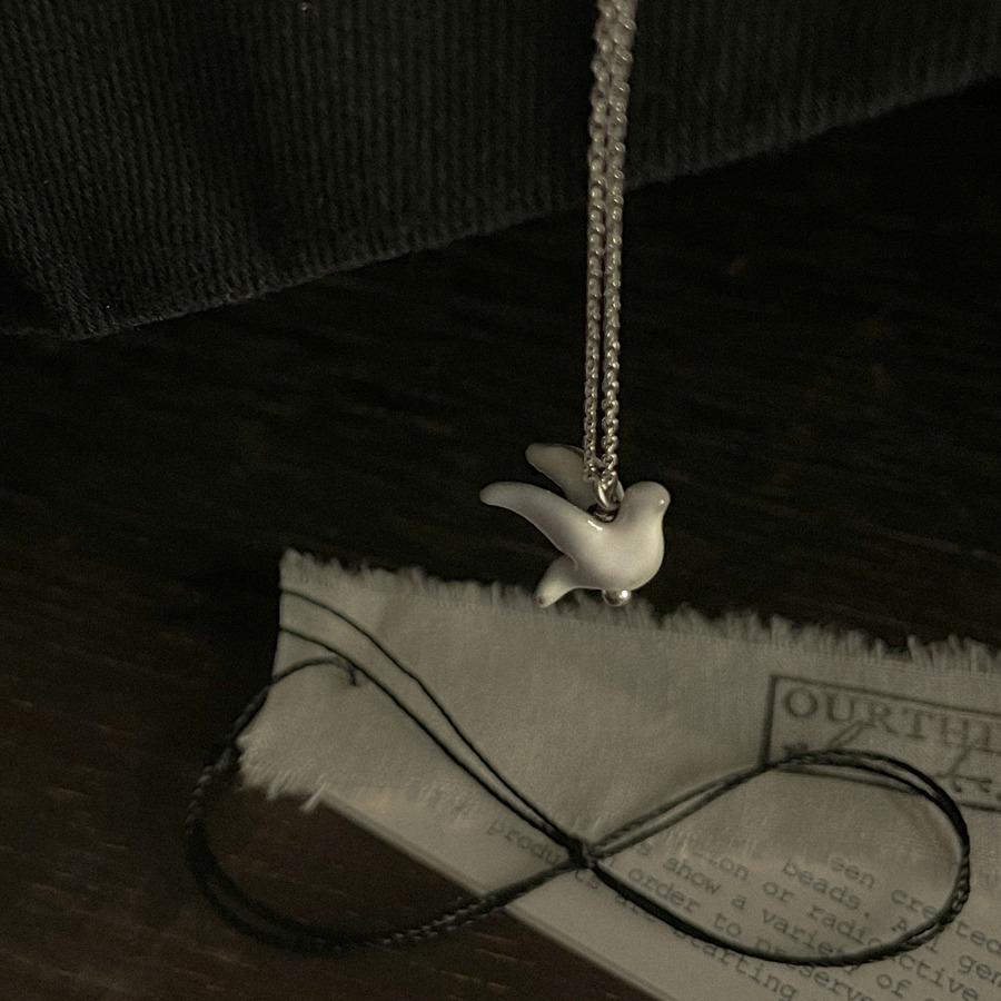 SLEEP AND NIGHT / PIGEON NECKLACE 4th REVISITED