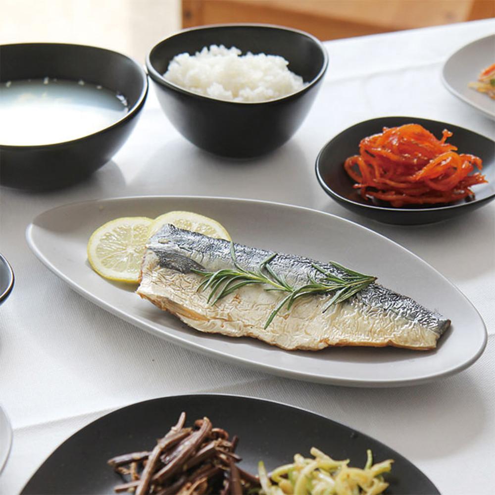 에라토 조약돌 반무광 도자기 플레이팅 롱 접시 38cm 생선접시 계란말이그릇 3color