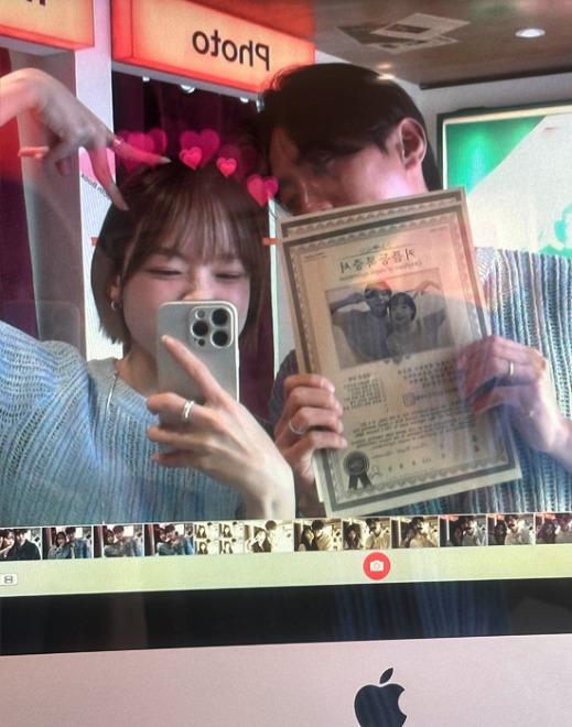 (WOMAN) 콘스 부클 크롭 라운드 니트