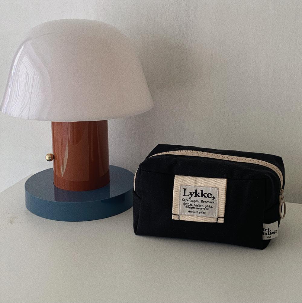 [예약구매10/21발송]Lykke Bread Pouch_midnight black