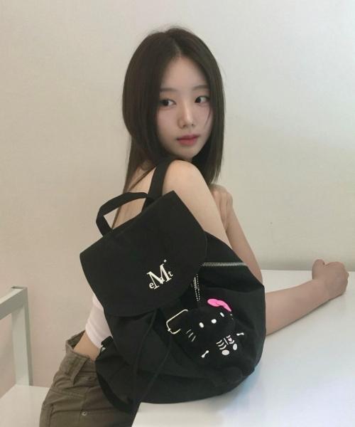 뮤트 미니 백팩 (3컬러)