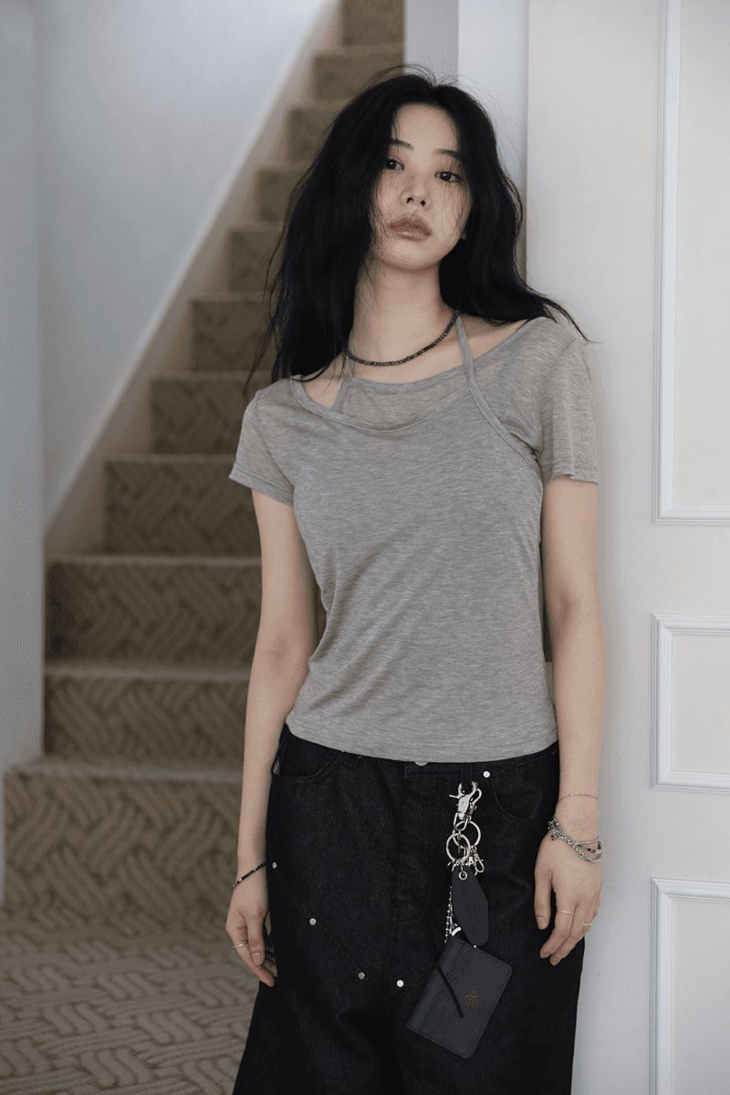 홀터넥 레이어드 반팔 티