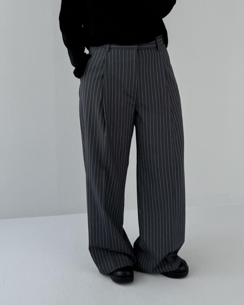 오버사이즈 스트라이프 와이드 슬랙스 맥시 핀턱 팬츠