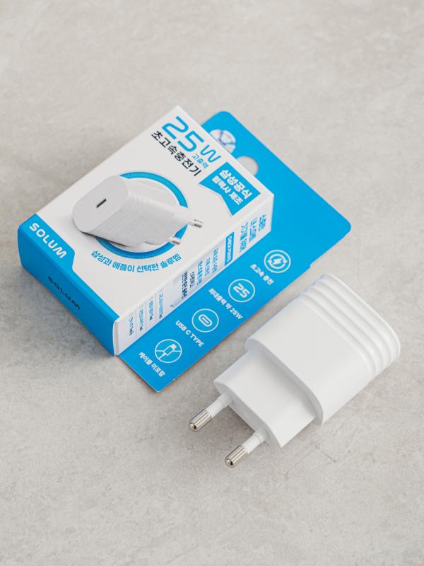 솔루엠 충전기 어댑터 25 W 화이트