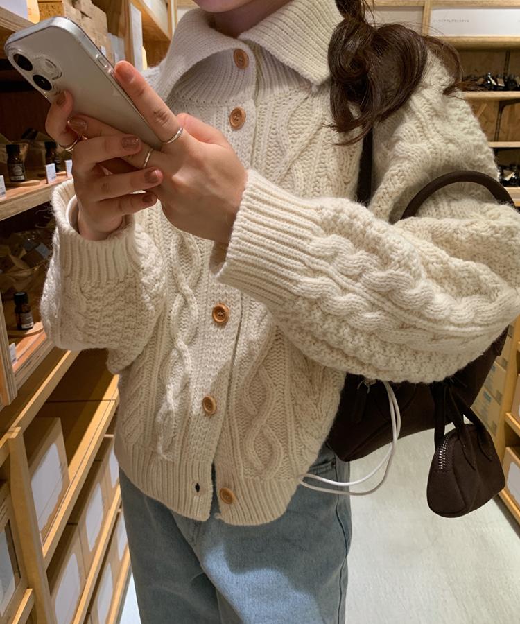 [메리노울 45%] 아몬드 하이넥 피셔 가디건 (2color)