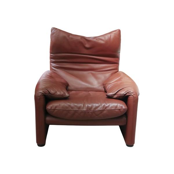 [CASSINA 까시나] Maralunga 1 Seater Lounge Chair | 마라룽가 1 시터 라운지 체어