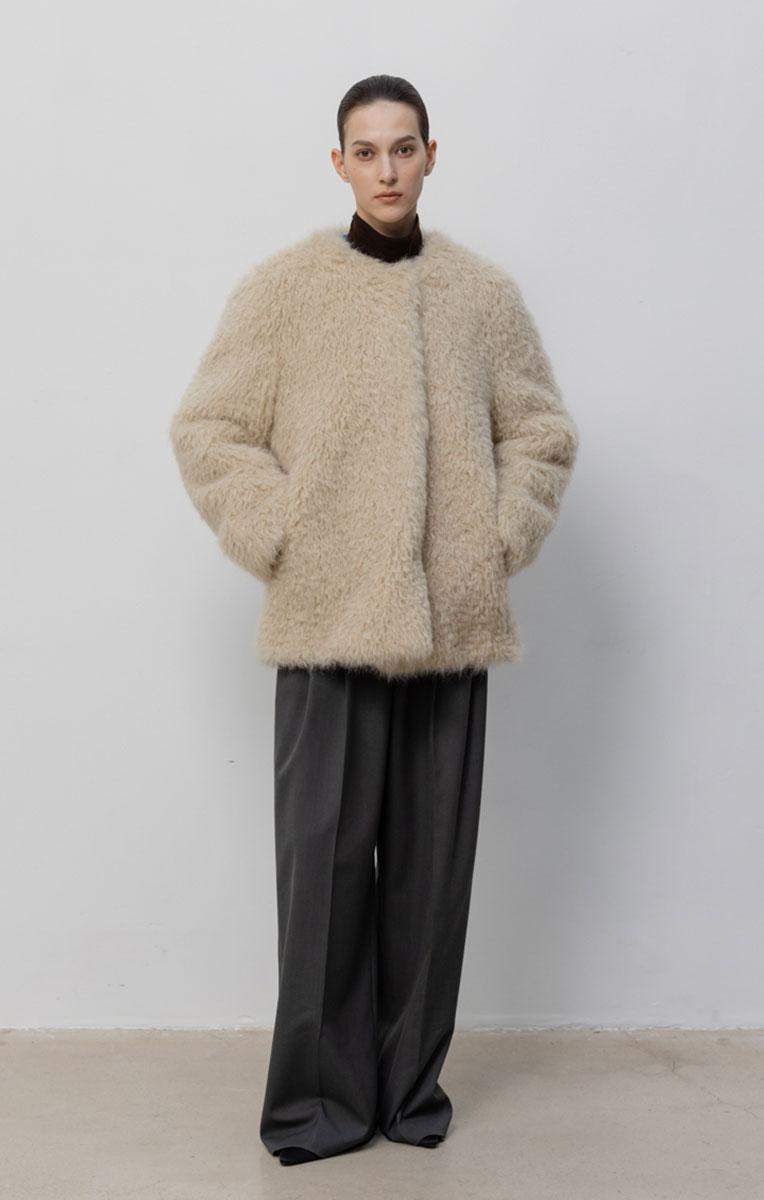 BEIGE FAUX FUR HALF COAT