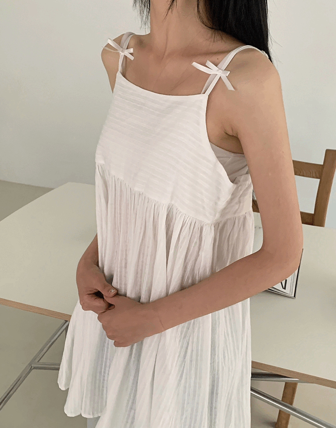 리본 플레어 슬리브리스 미니 원피스 - 3 color