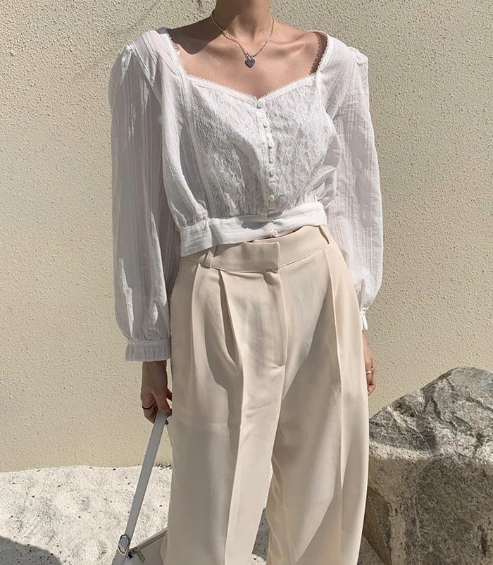 [단독진행] Lace square blouse