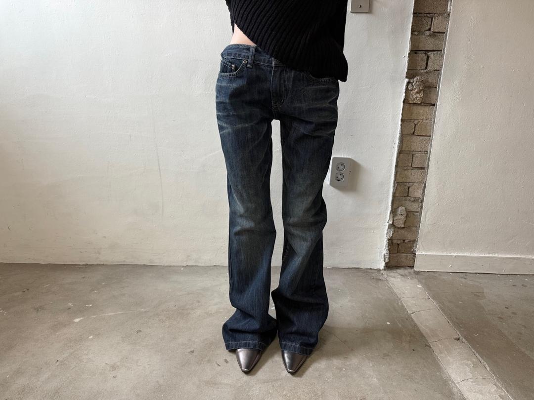 당일 Blue low Jeans