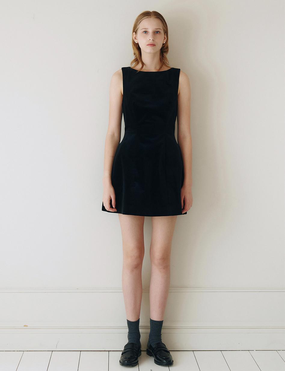 [S 사이즈 12/8 예약배송] Ribbon Detail  Hourglass  Velvet Dress