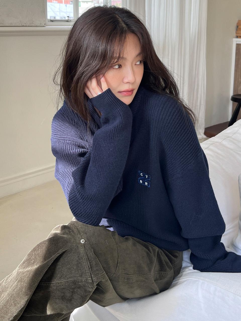 로고 와펜 하찌 니트_7COLORS