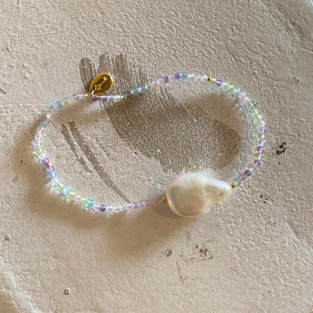 Pear Pearl Bracelet