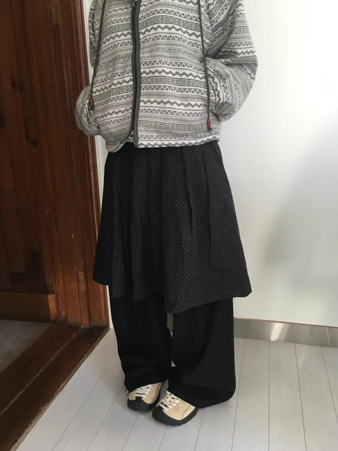 소브 (1/20입고) (*주문폭주*/ 2 color ) 도트 땡땡이 기모 레이어드 플리츠스커트 팬츠