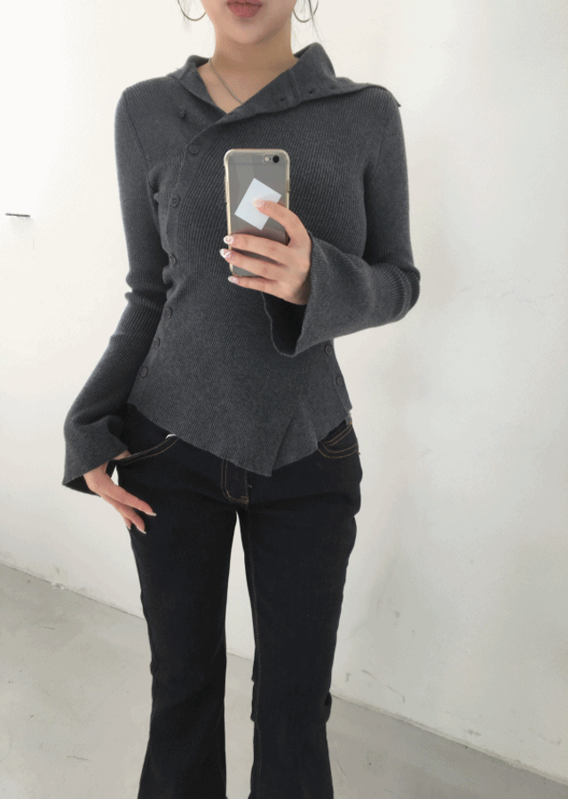 하이 터틀넥 오픈 버튼 언발 니트 (3COLOR)