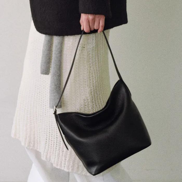 [with 문지원,시호] Buckle shoulder bag