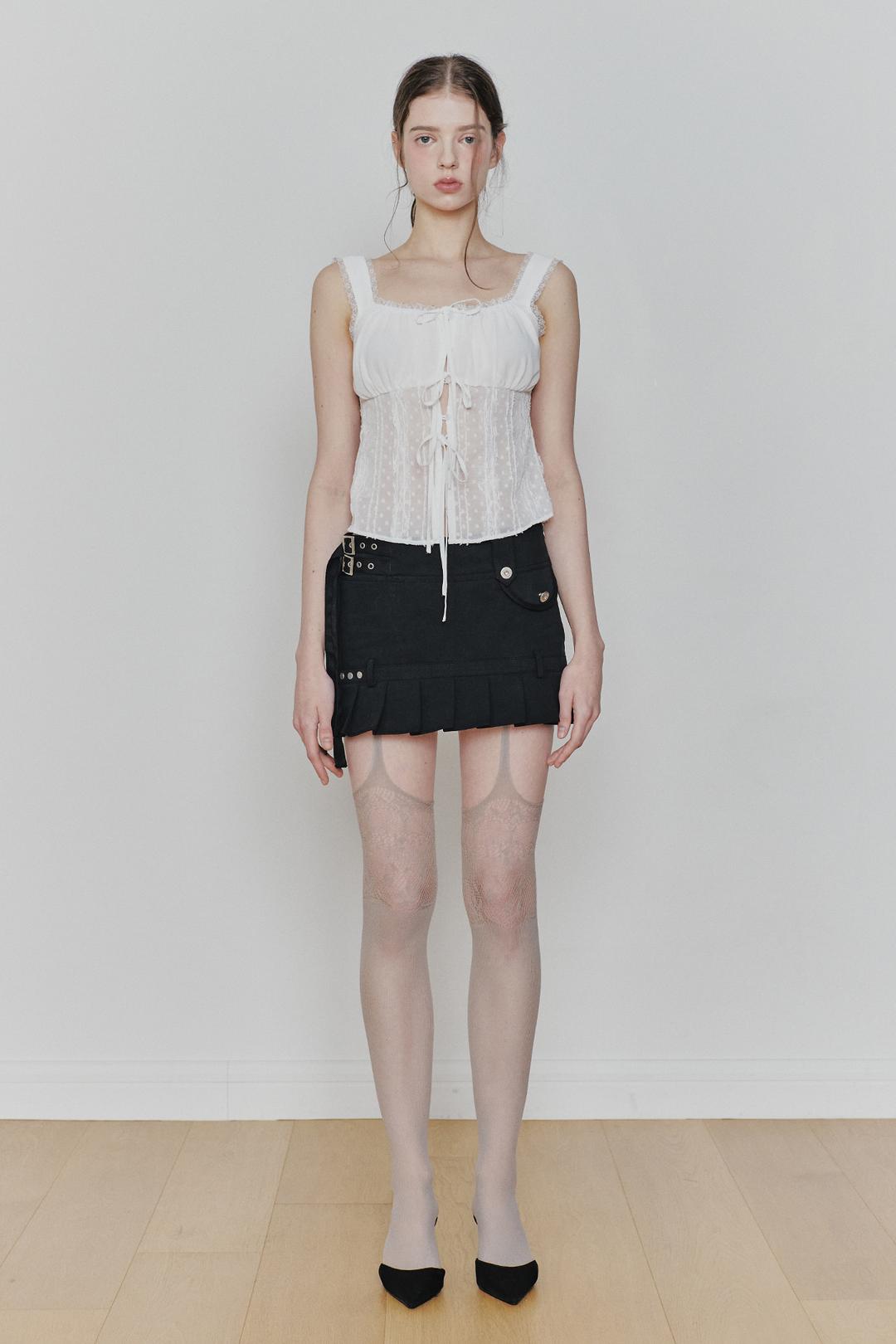 PURITY LACE TOP white