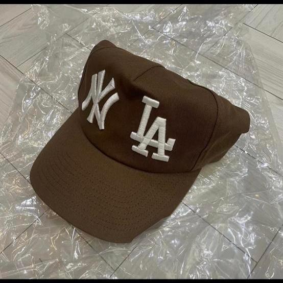 홀리데이 브랜드 볼캡 카키