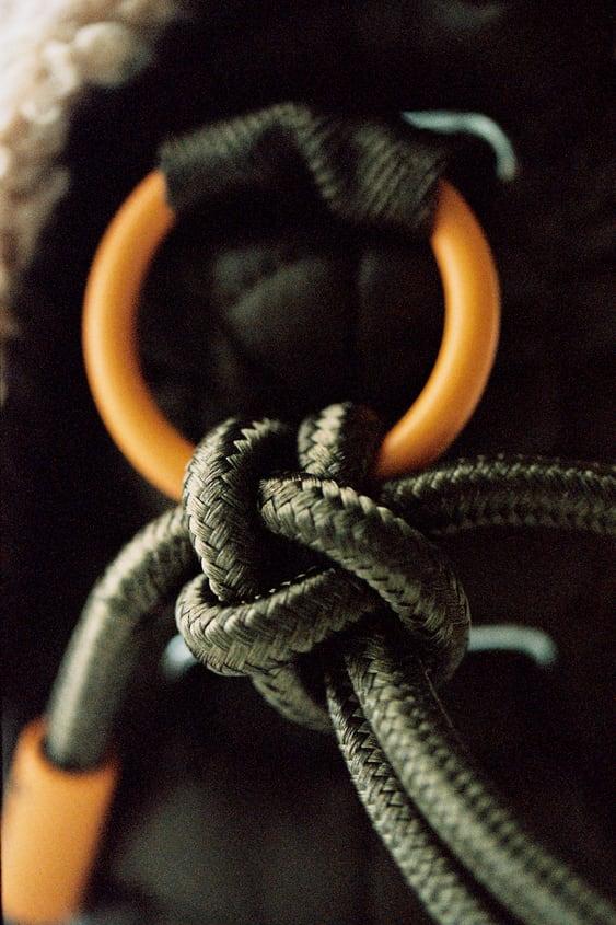 아프레 스키 퀼팅 크로스백