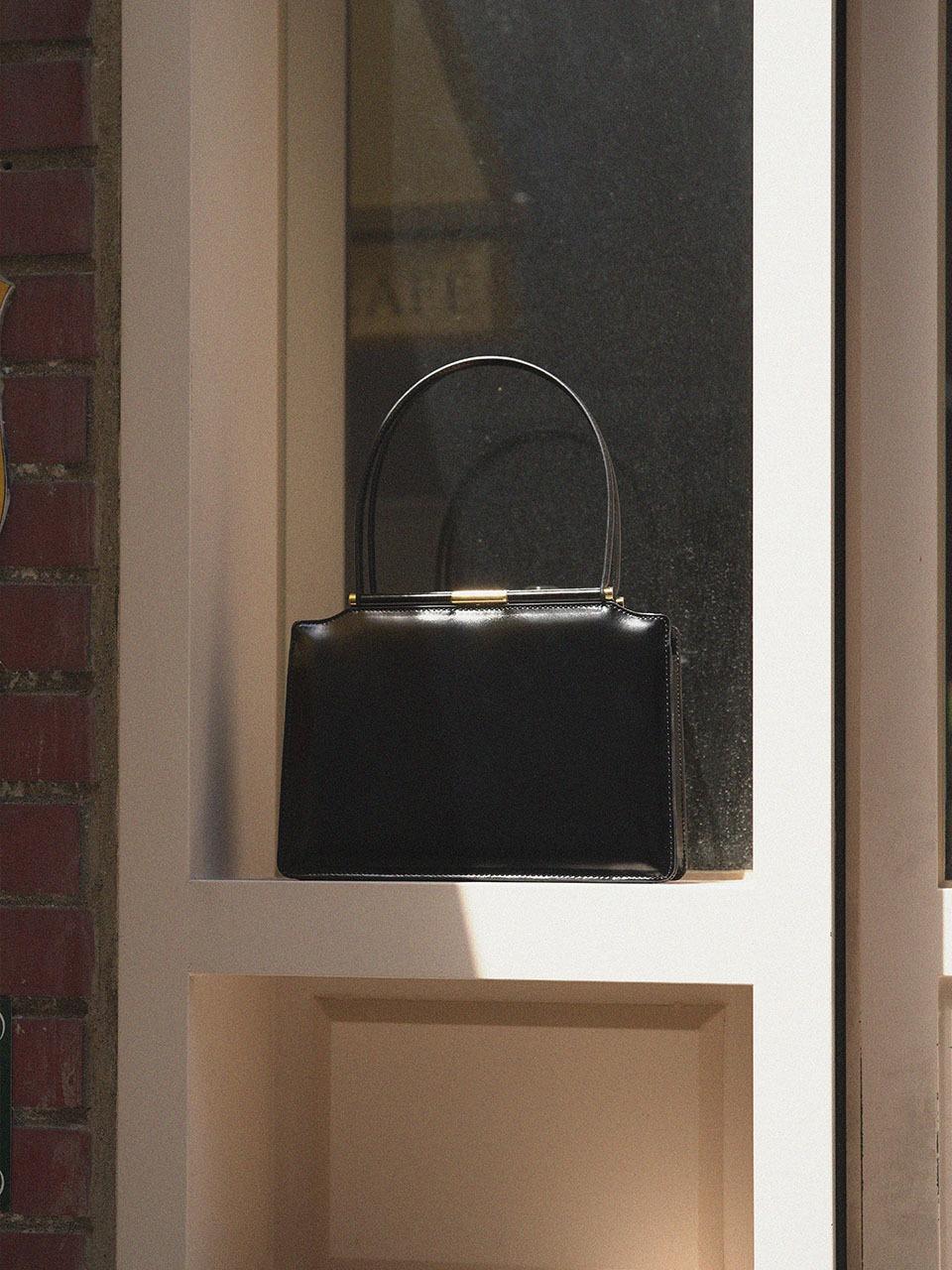 (6th)SAC RONÉ CLASSIQUE IN BLACK