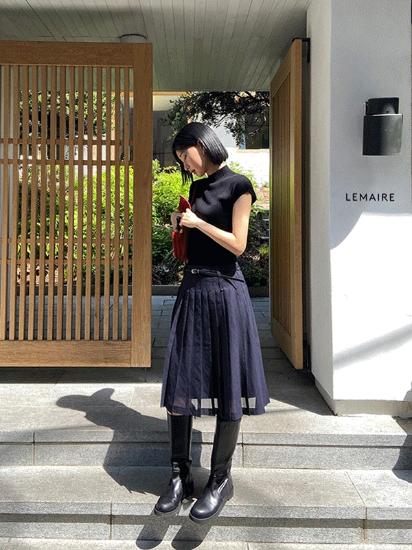 Double belt sheer skirt