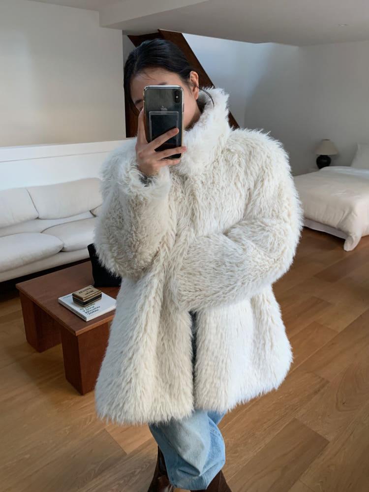 바질 클라우드 JK 퍼자켓 퍼코트