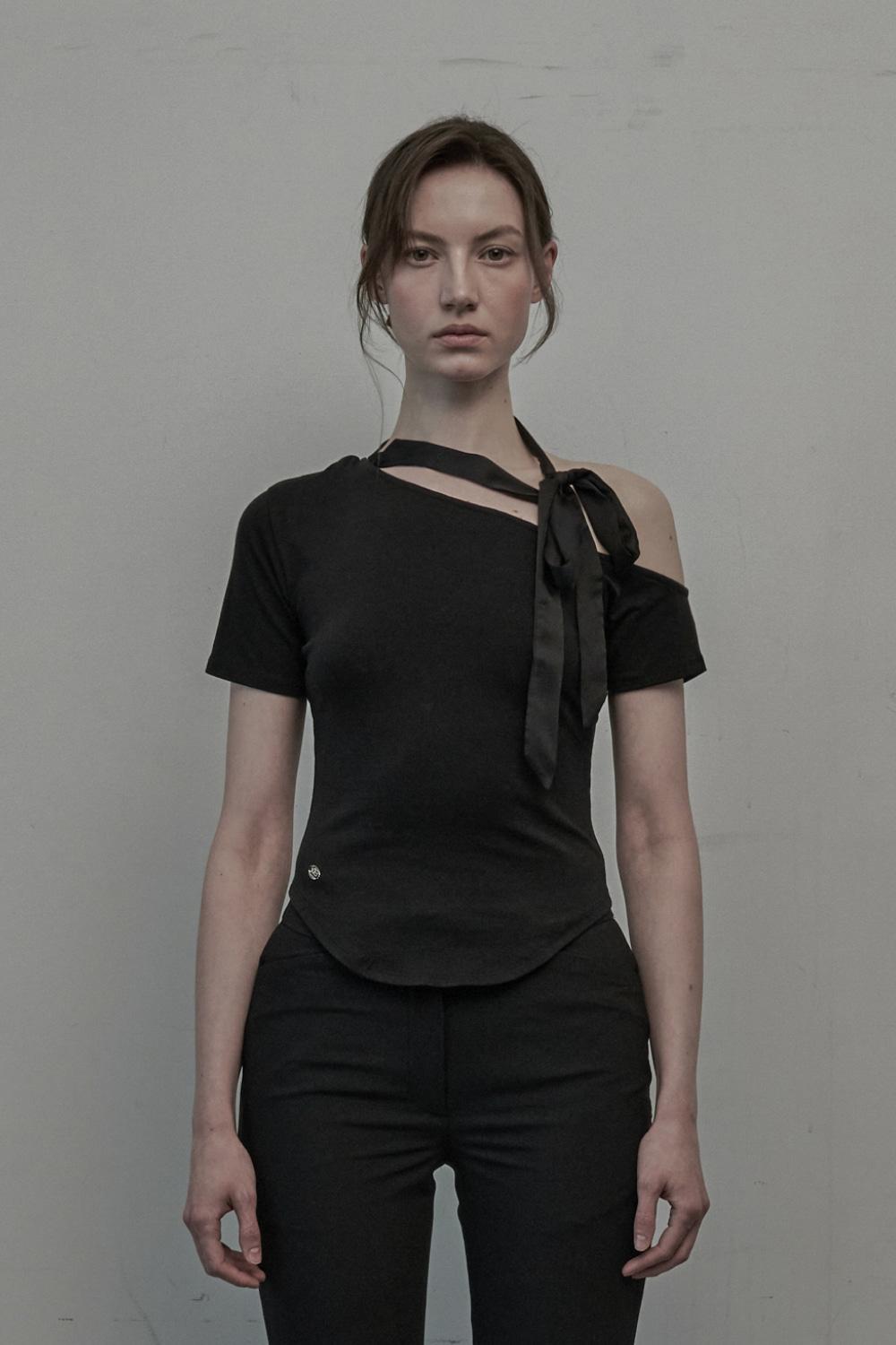 Sheer Scarf T-shirt-Black
