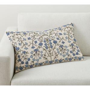 제아 임브로이더드 럼바 쿠션커버_16x26(아이보리/블루)