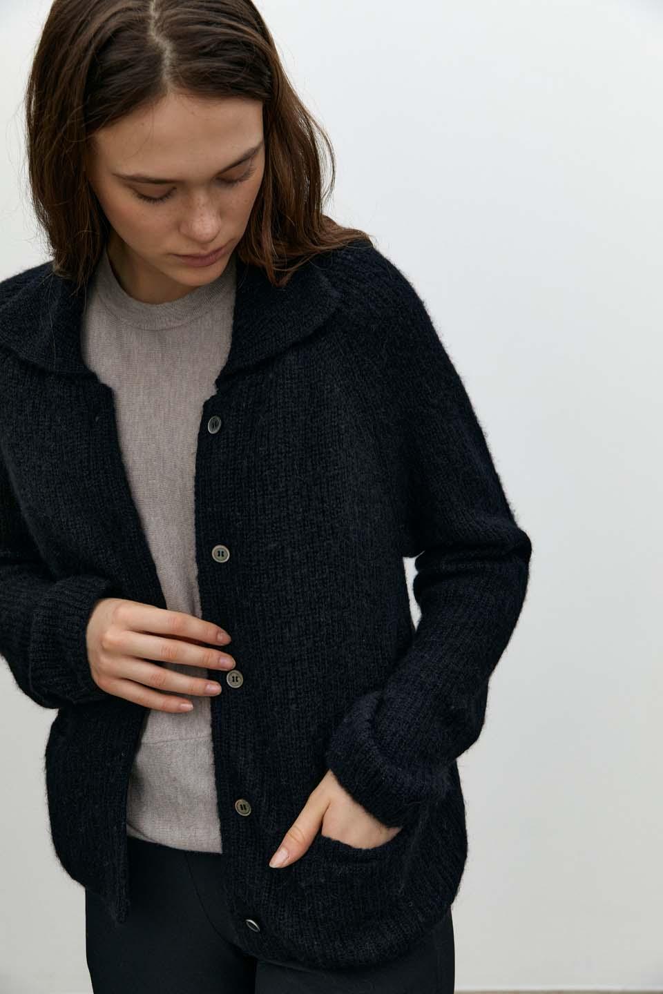 wishful collar cardigan-black