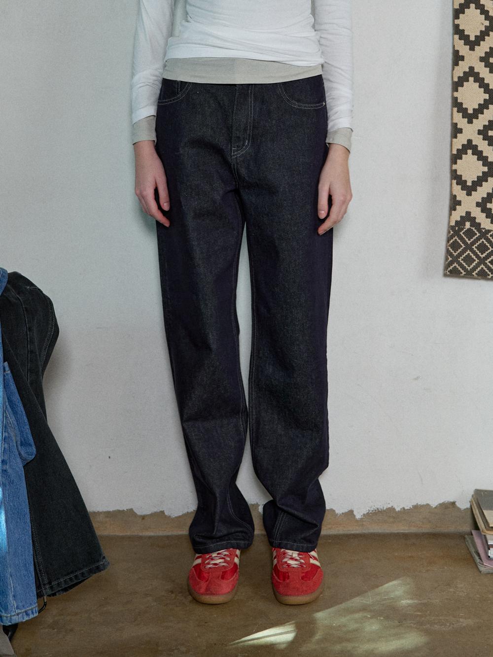 STRAIGHT FIT JEANS - INDIGO