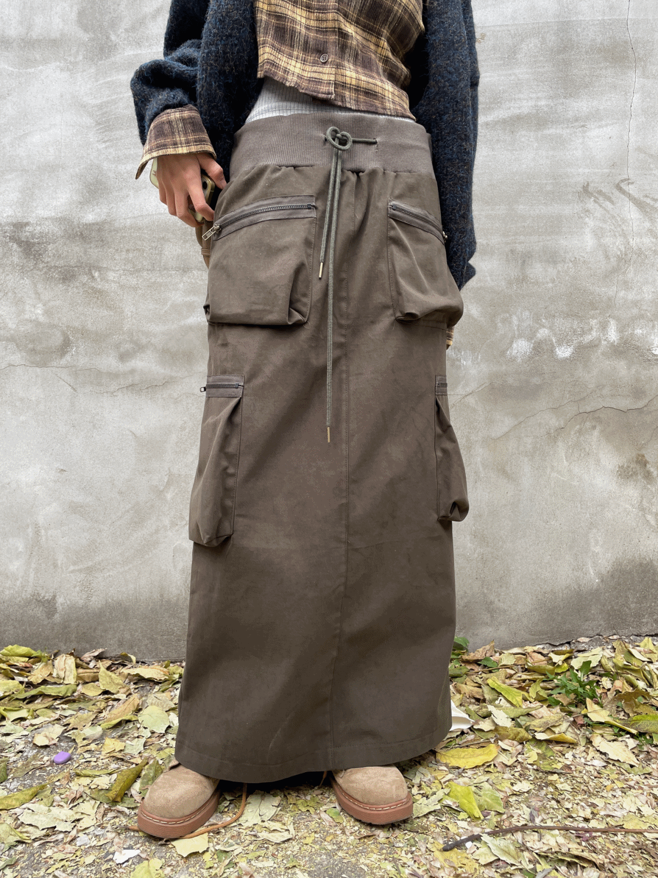 apparel cargo skirt (khaki)