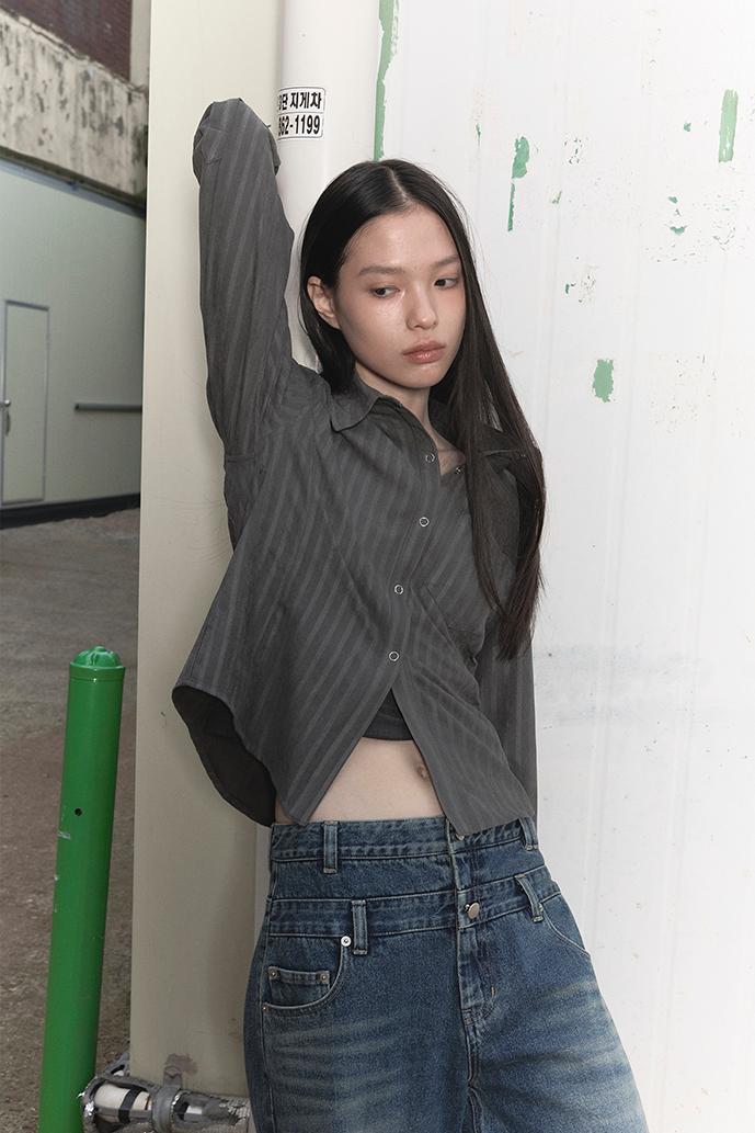 [12/6 예약 배송] [1st Restcok] SLIM FIT STRIPE SHIRTS - DARK GREY