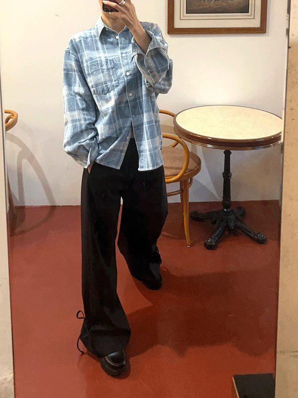 Side turn up string slacks