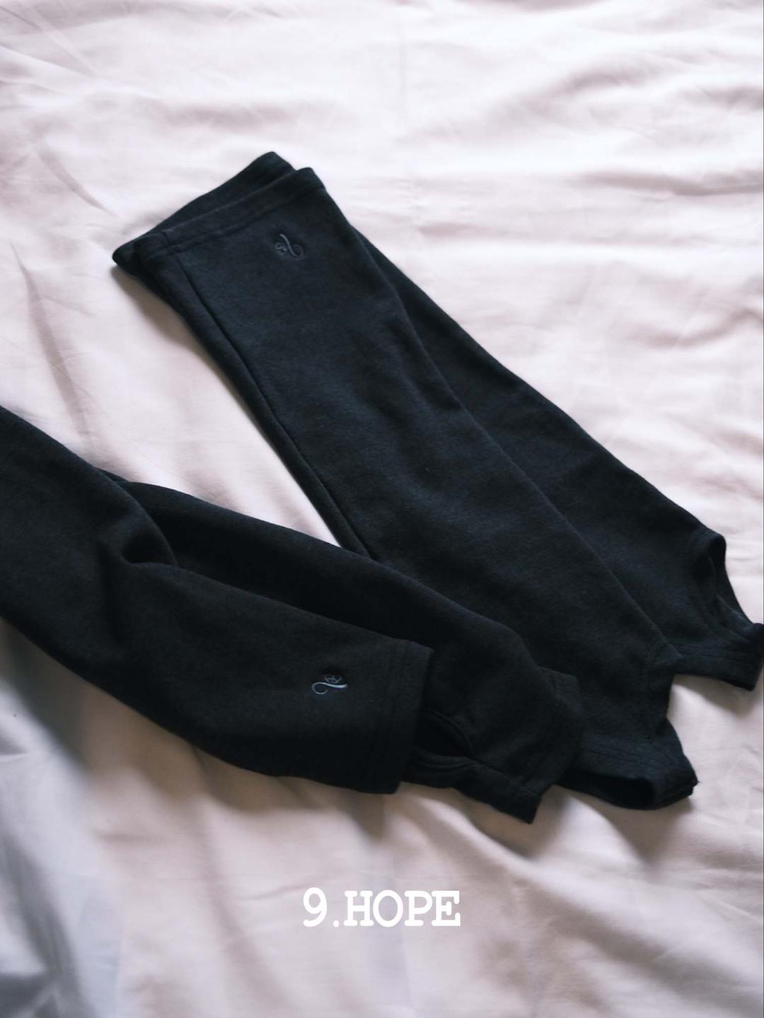 [9.hope] mori leg warmer (charcoal)