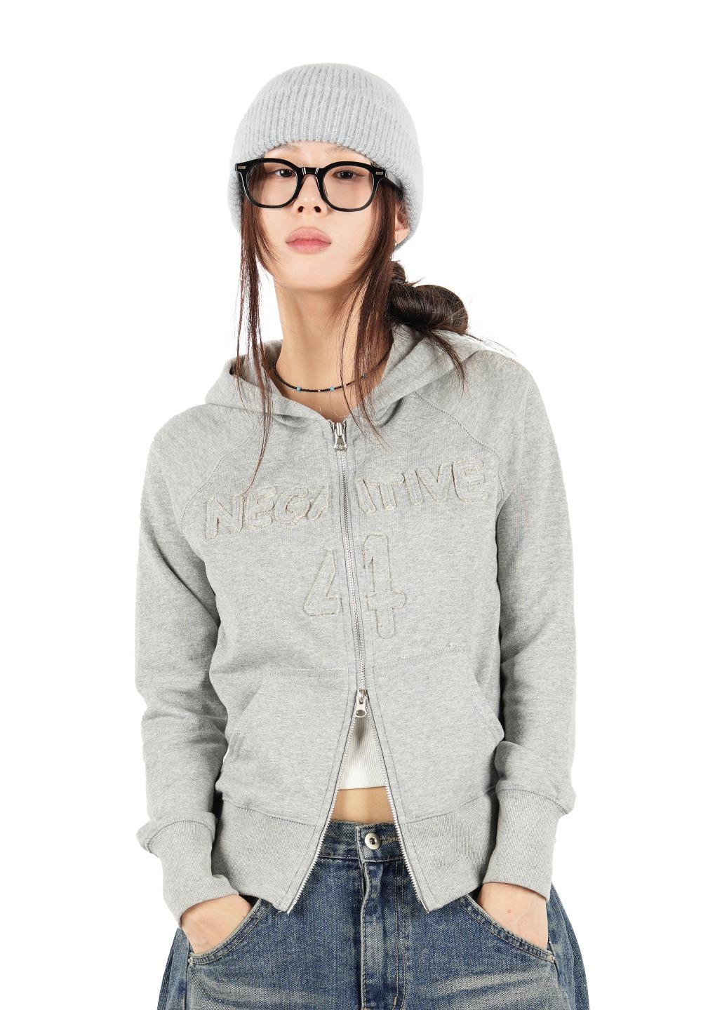 PATCHED HOOD ZIP-UP
