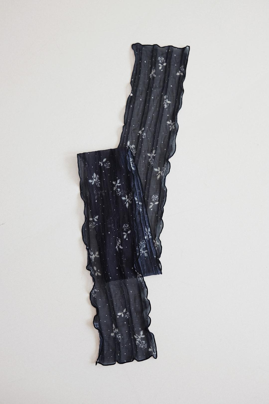 Mini flower chiffon long scarf
