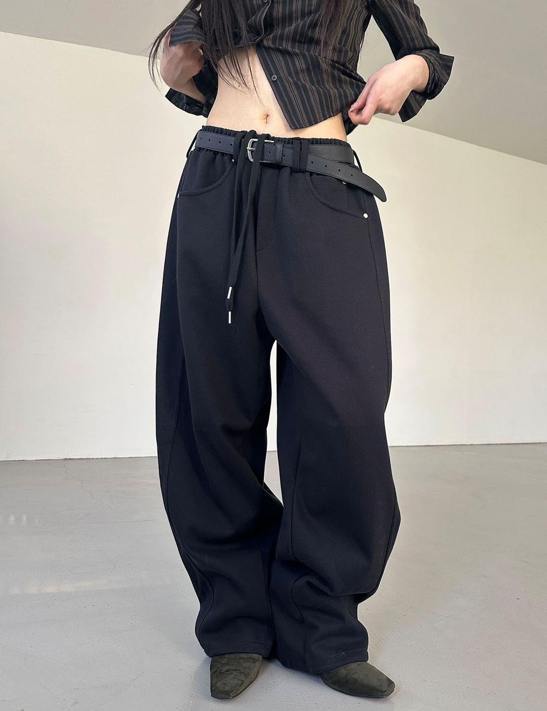 이너뮤트 belted sweat pants (2color)