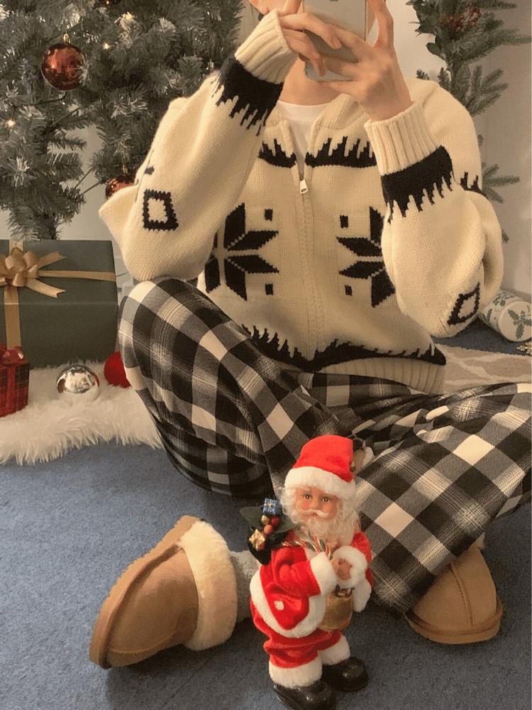 Snowflake Hoodie Knit