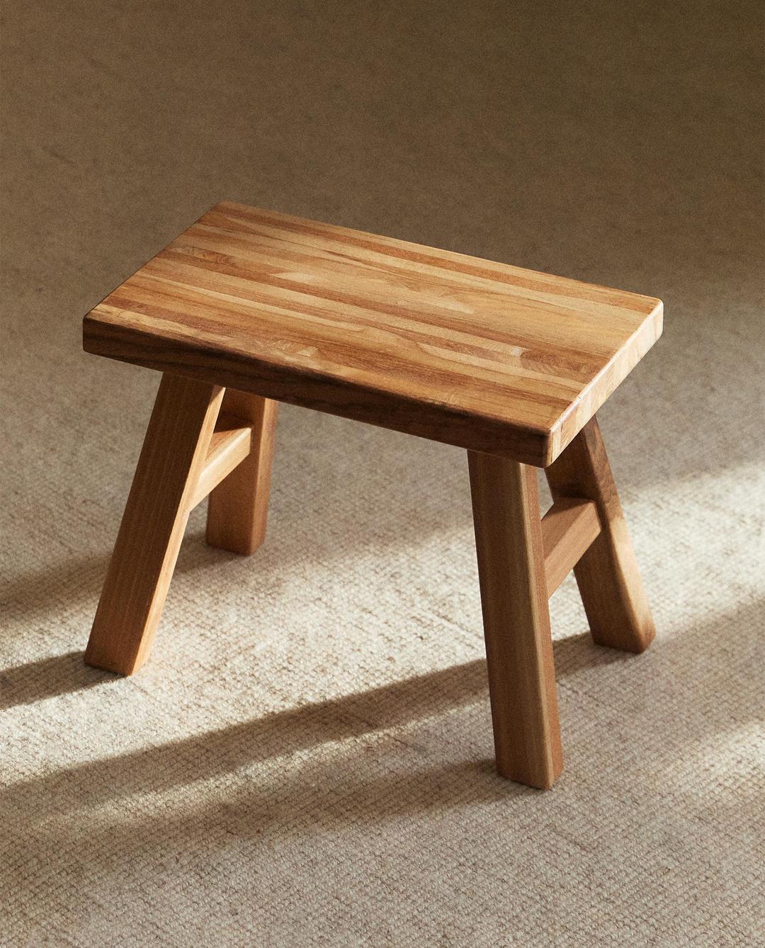 SMALL STOOL