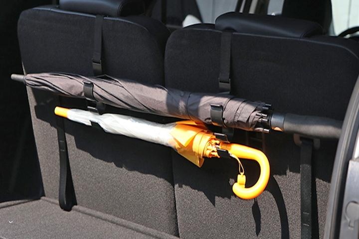 트렁크 차량용 우산걸이 우산거치대 우산꽂이