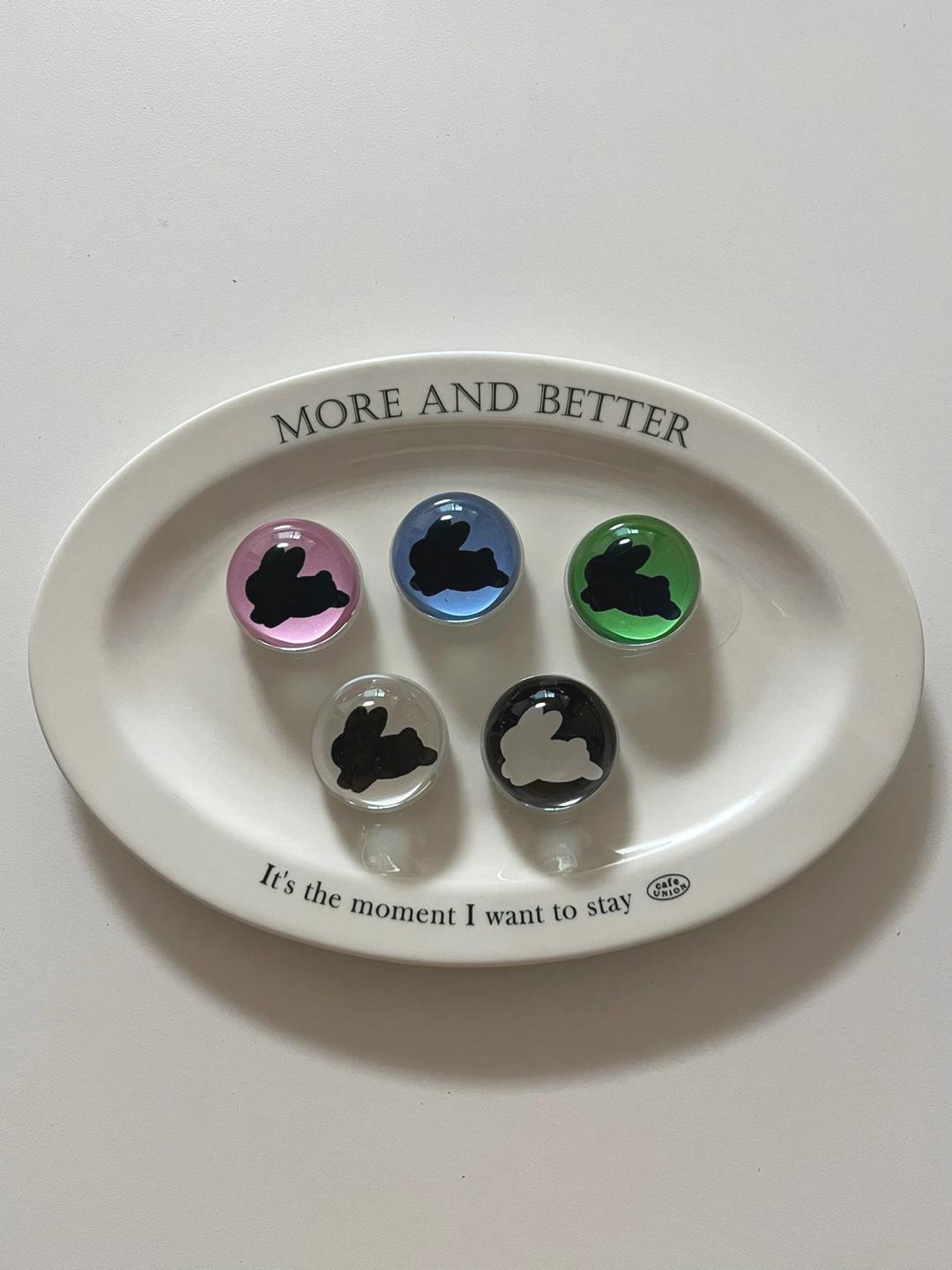 드로잉 검은토끼 [구슬 반구톡] 그립톡 스마트톡 원형톡 하트톡 반구톡 아크릴톡 레진톡 구슬톡 키링 스트랩 인형 고양이 강아지 동물 케이스 투명 젤리 하드 주문제작 케이스