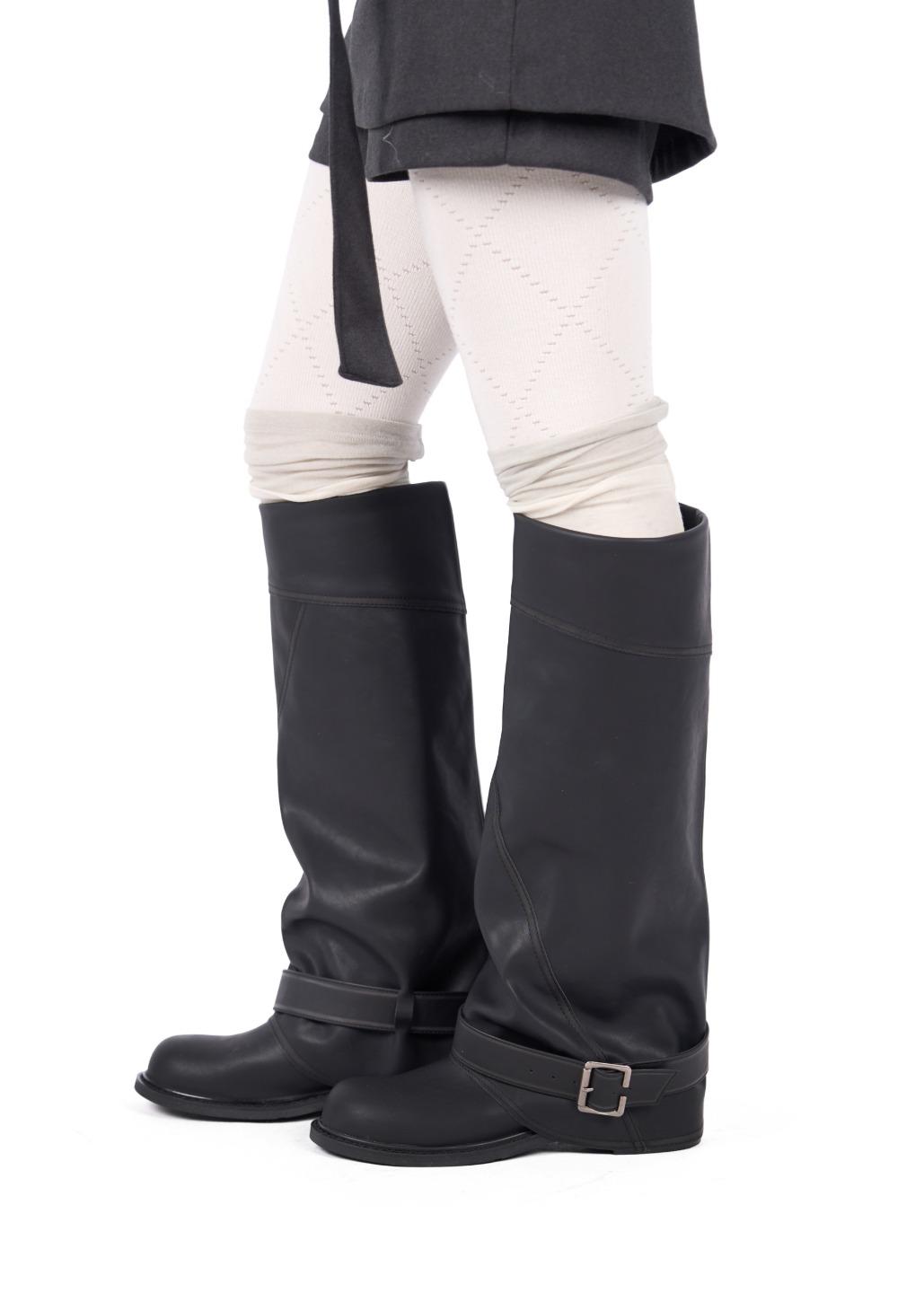 릿킴 BUCKLE WASHED LEATHER BOOTS