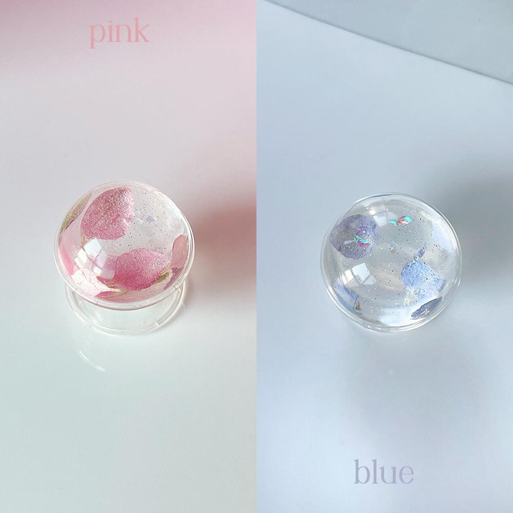 fluttering flower griptok. 로브제 물방울 반구 생화 레진 그립톡