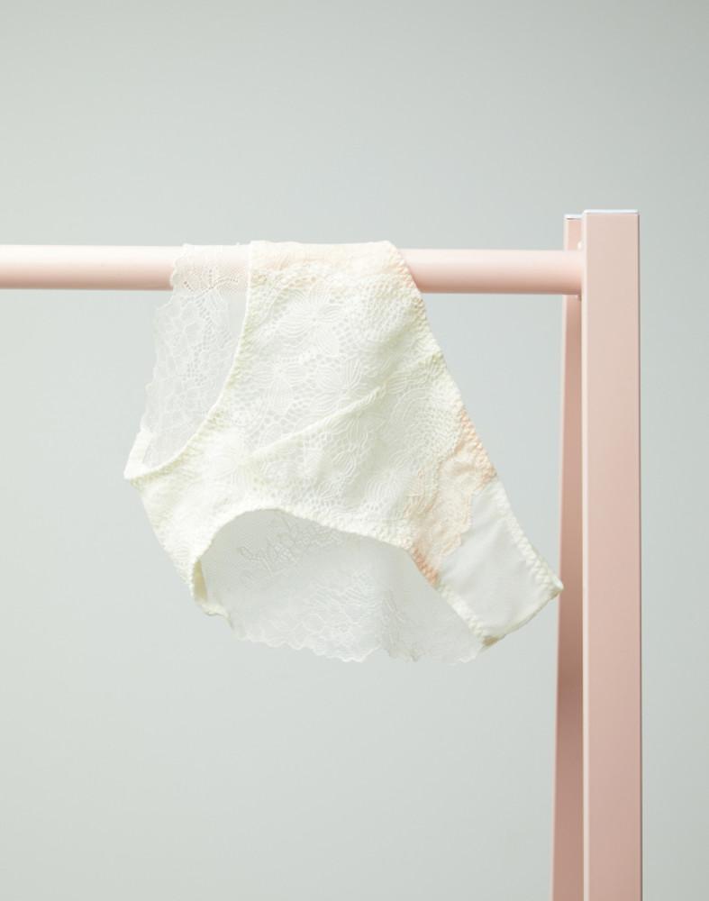 질 바이 질스튜어트 크림 레이스 팬티 JLUN3G932CR