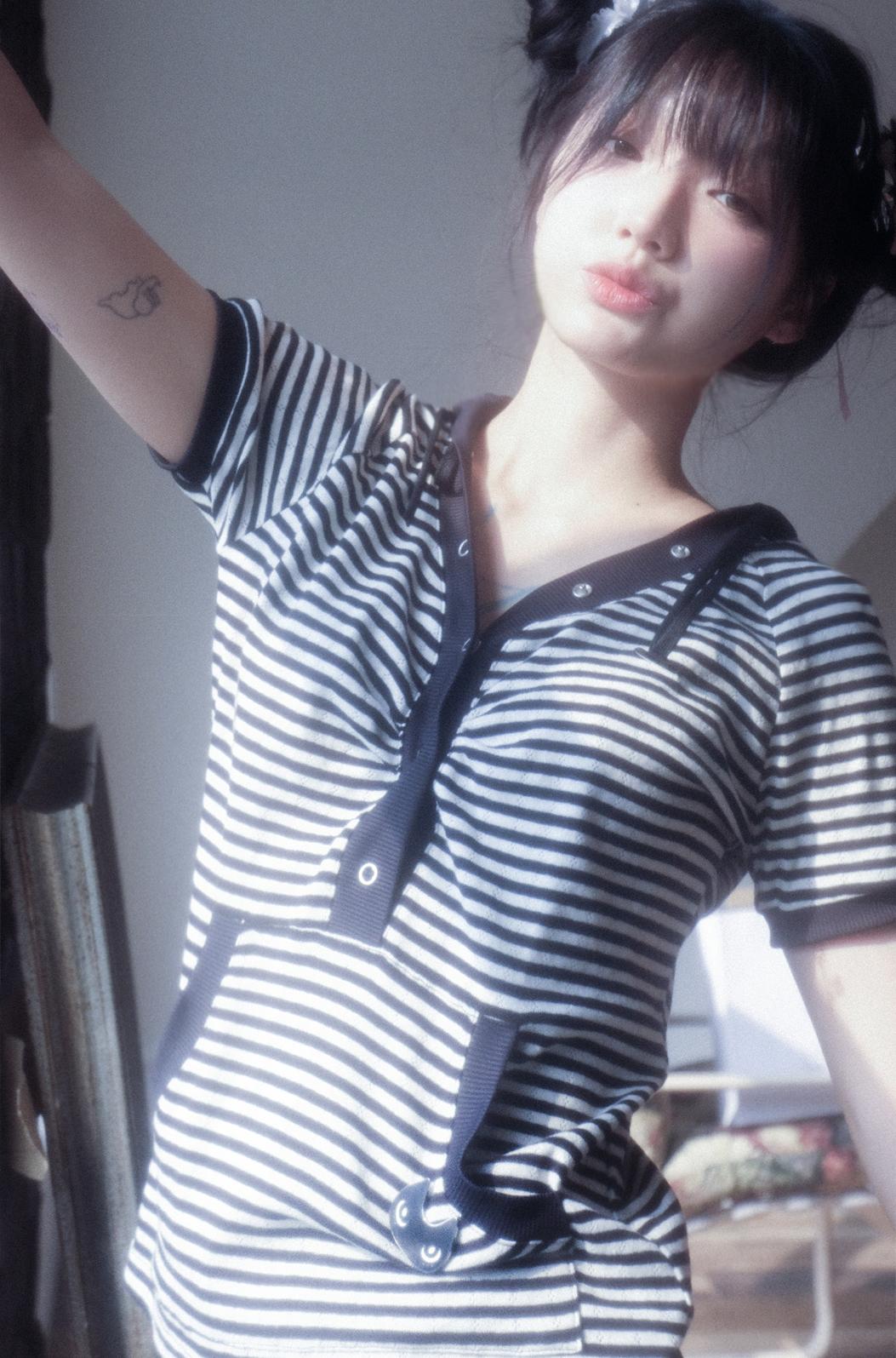 [4/26 예약배송]stripe hoodie HS ver (black)