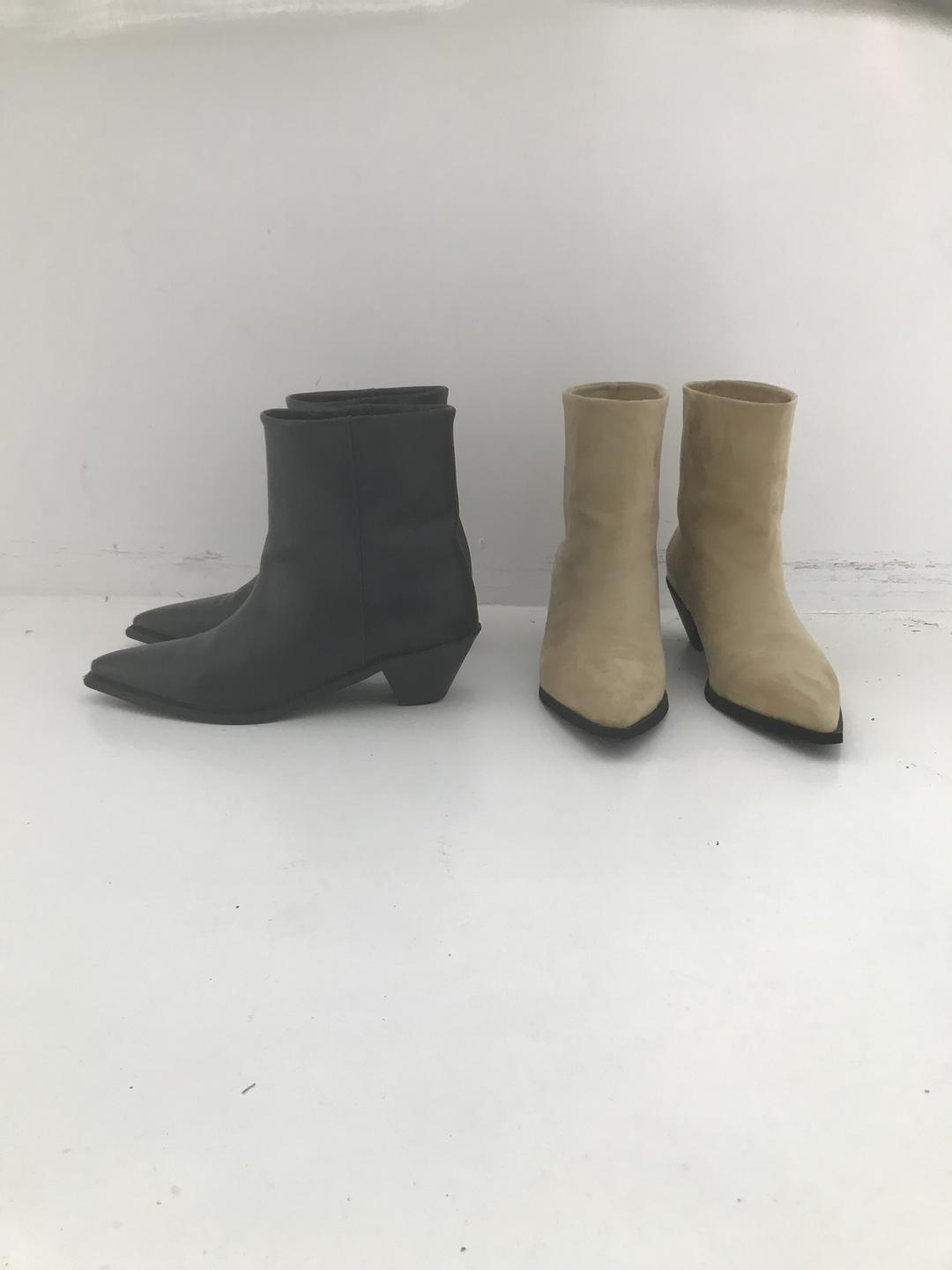 first boots (2 color)