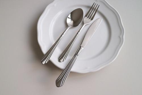 클래식모던 실버커트러리