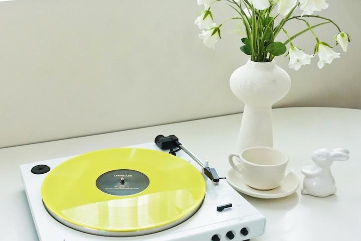 공식수입원 올 화이트 리미티드 에디션 AT-LP60XBT WW 무선 턴테이블